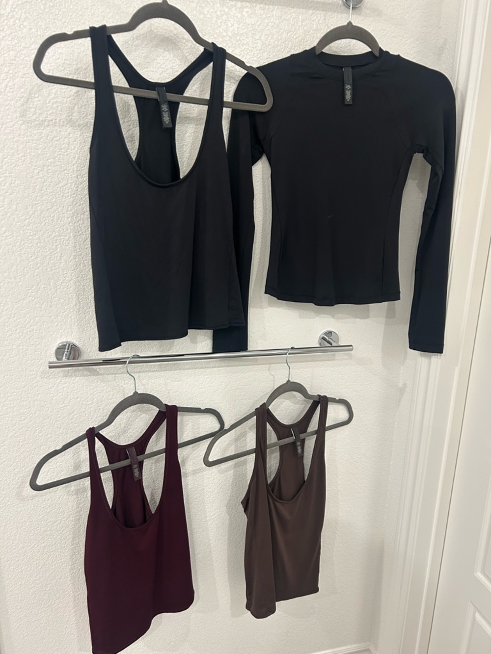 NikeSKIMS Airy bundle XS